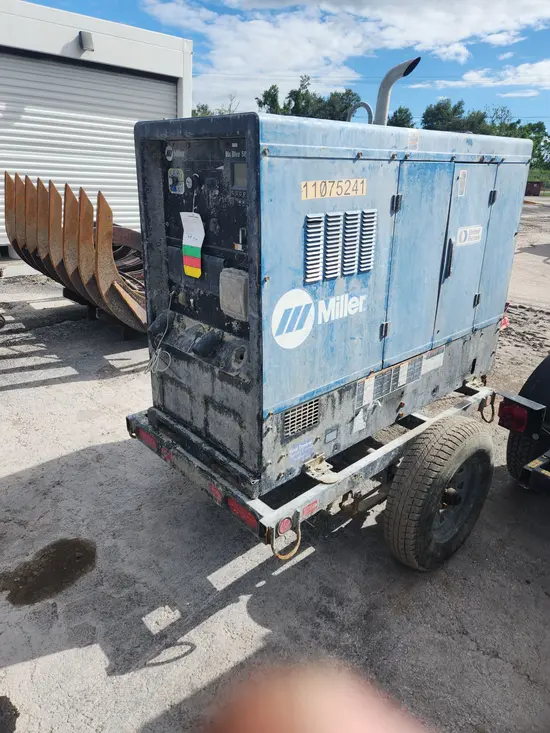2020 Miller Welders BIG BLUE 500PRO Welder