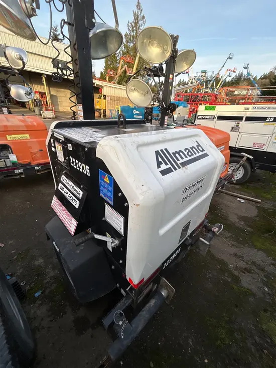 2019 Allmand NLV-ML3EC Portable Light Tower