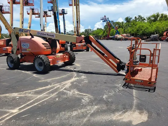 2017 JLG 600AJ Articulating Boom Lift