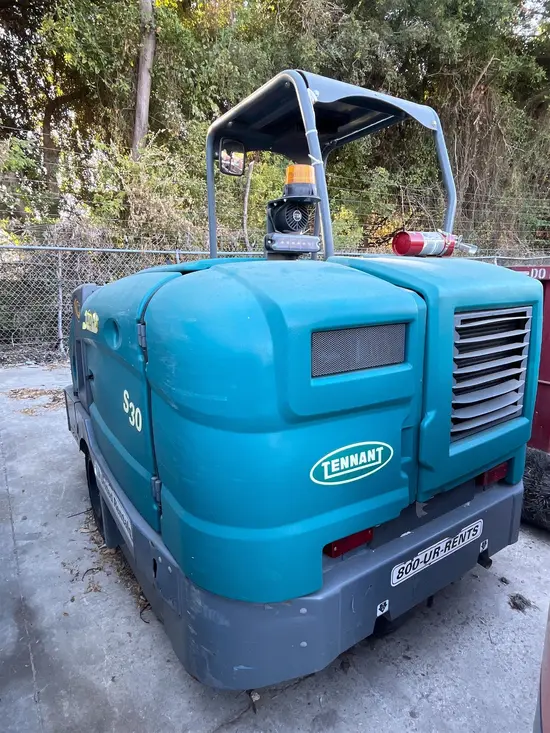 2019 Tennant S30 Sweeper