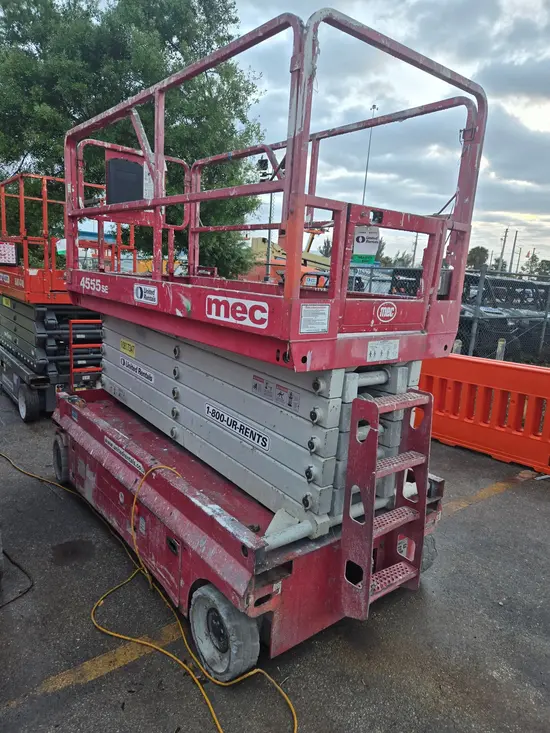 2018 MEC 4555SE Scissor Lift