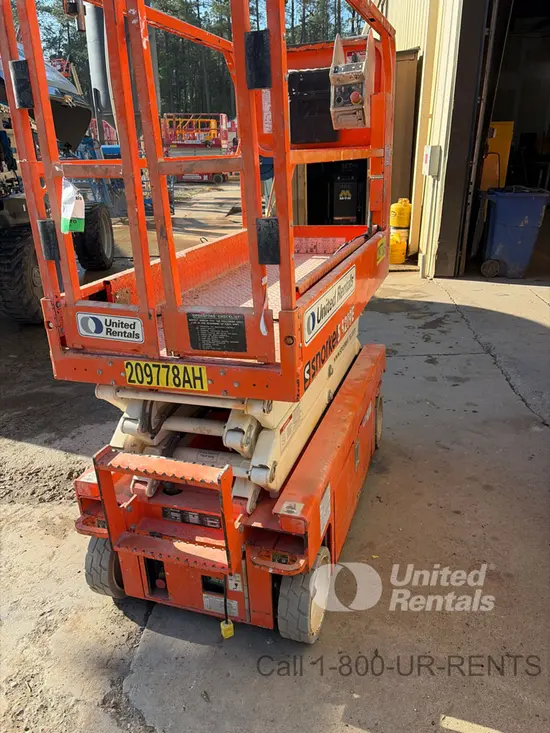 2018 Snorkel S3219E Scissor Lift