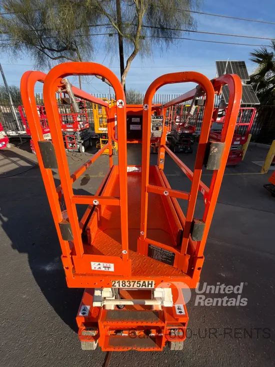 2018 Snorkel S3219E Scissor Lift