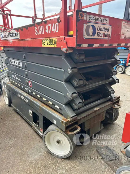 2018 Skyjack SJIII4740 Scissor Lift