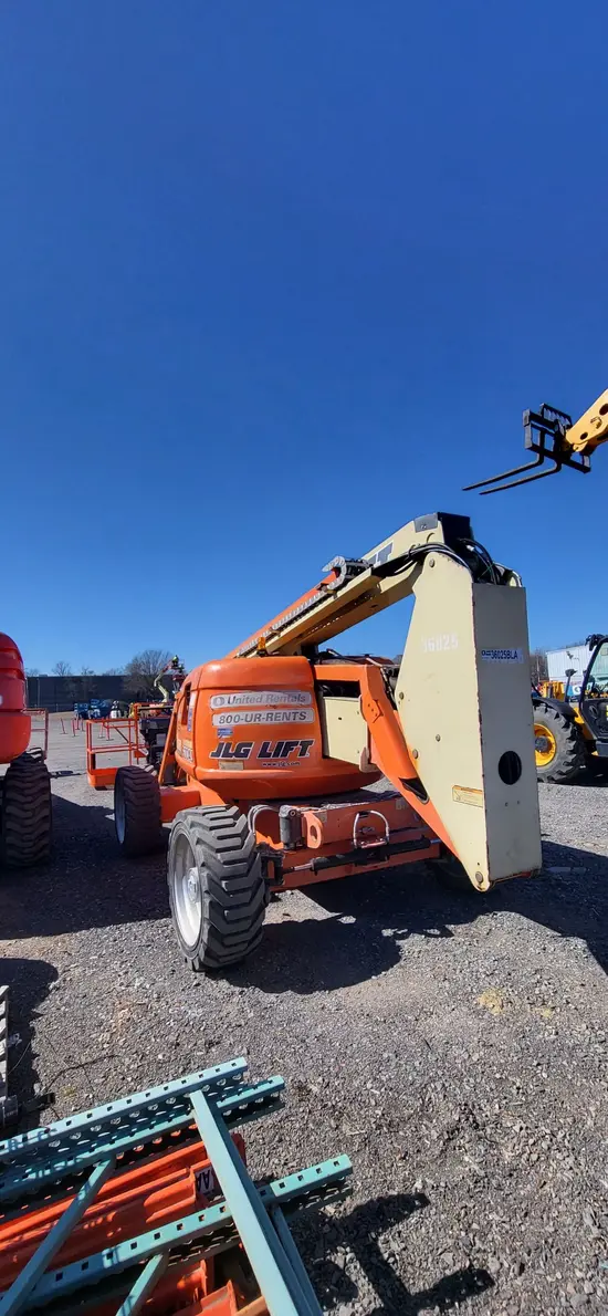 2016 JLG 600AJ Articulating Boom Lift