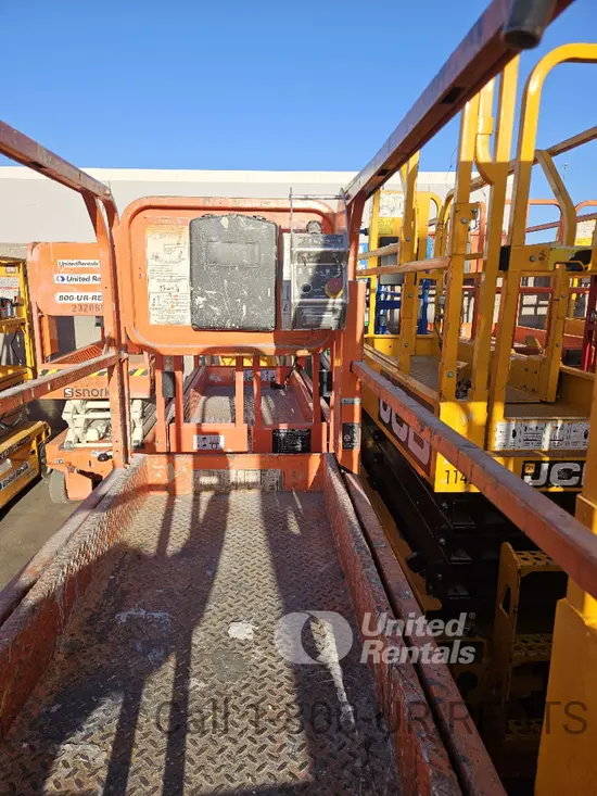 2019 Snorkel S3219E Scissor Lift