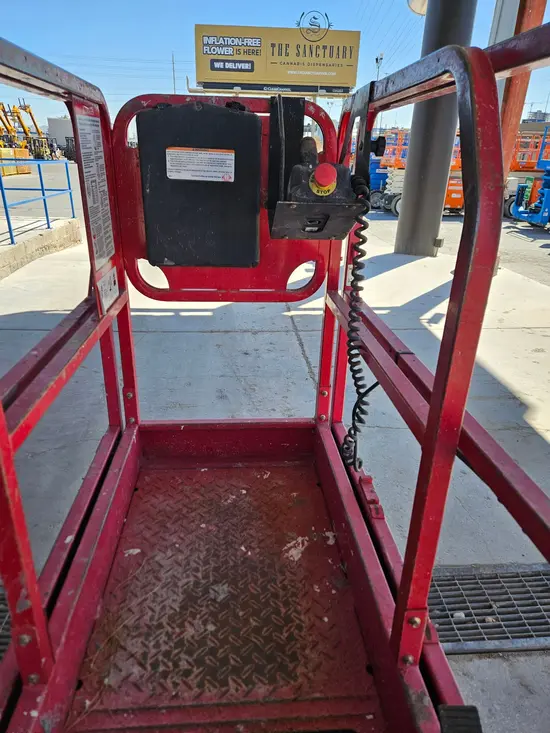 2018 MEC 1330SE Scissor Lift