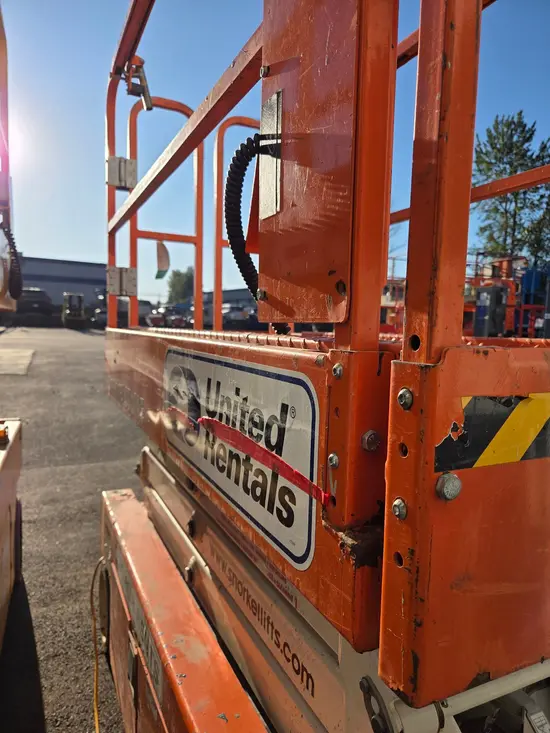 2019 Snorkel S3219E Scissor Lift