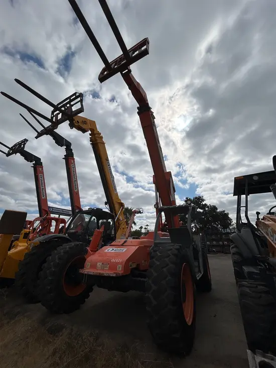 2015 XTREME XR842 Forklift