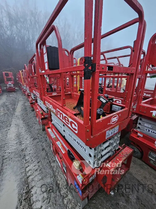 2019 MEC 1330SE Scissor Lift