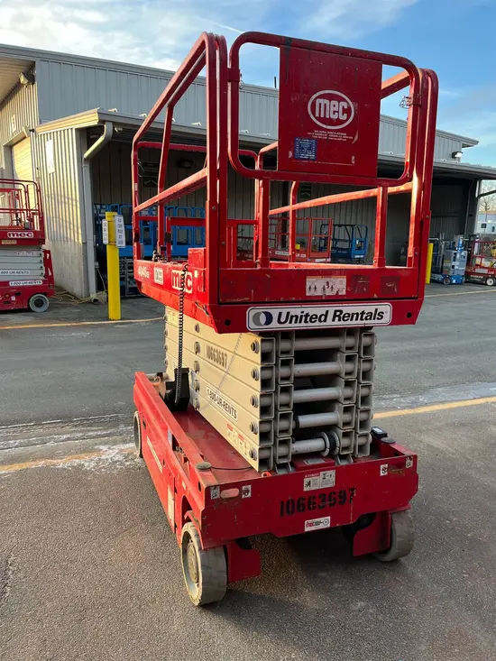 2017 MEC 4046SE Scissor Lift
