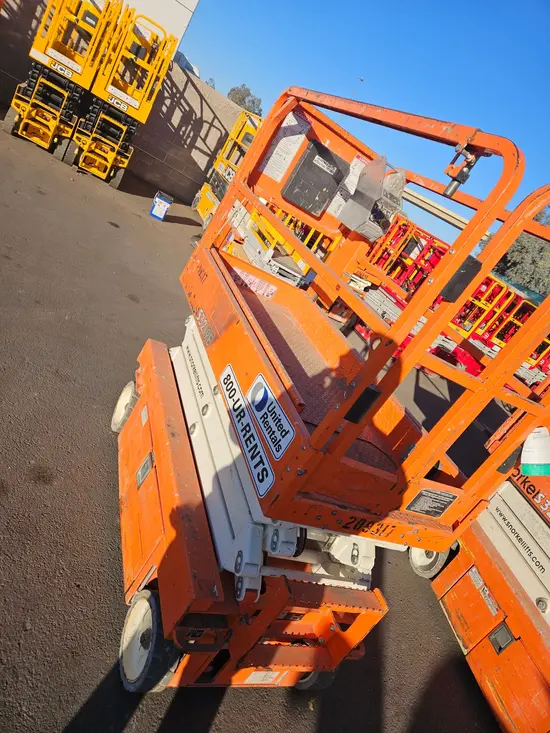 2018 Snorkel S3219E Scissor Lift
