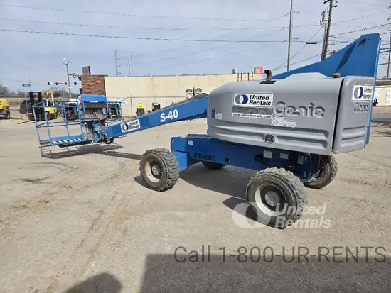 2016 Genie S-40 Boom Lift