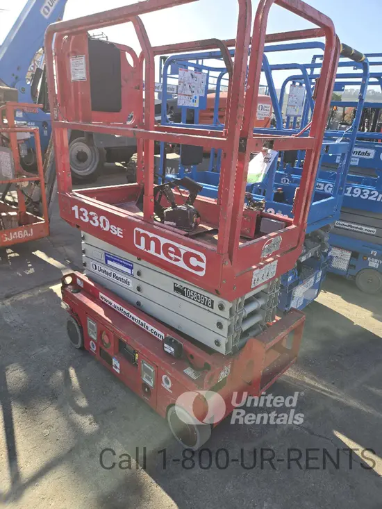 2017 MEC 1330SE Scissor Lift