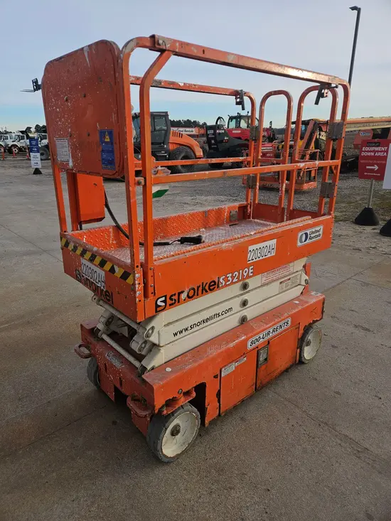 2019 Snorkel S3219E Scissor Lift
