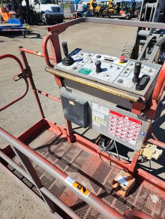 2018 Skyjack SJ46AJ Articulating Boom Lift