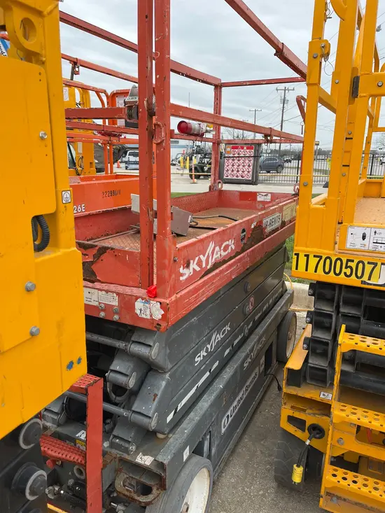 2018 Skyjack SJIII3226 Scissor Lift