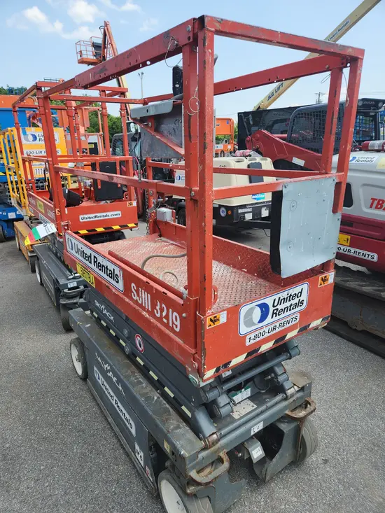 2018 Skyjack SJIII3219 Scissor Lift