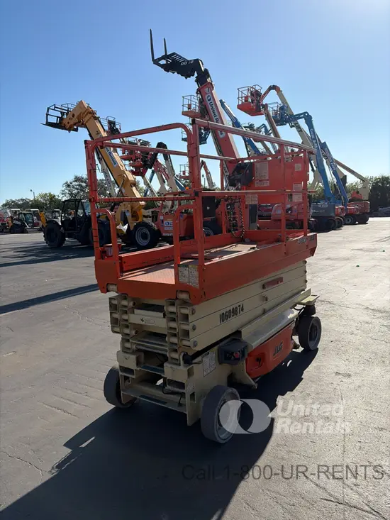 2017 JLG 3246ES Scissor Lift