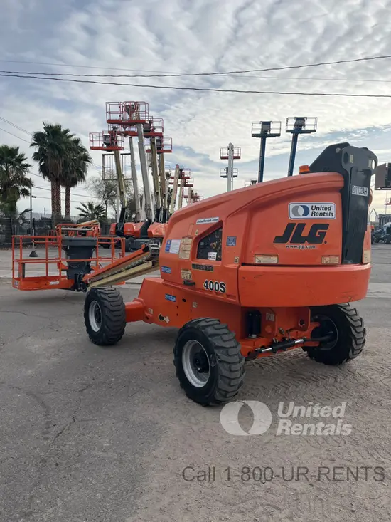 2018 JLG 400S Boom Lift