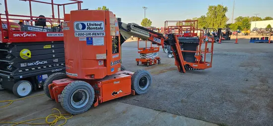 2016 JLG E300AJP Articulating Boom Lift
