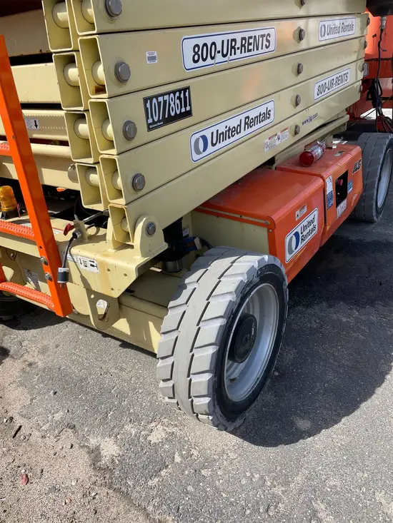 2018 JLG 4069LE Scissor Lift