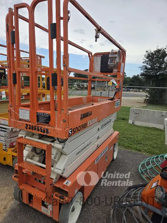 2019 Snorkel S3226E Scissor Lift