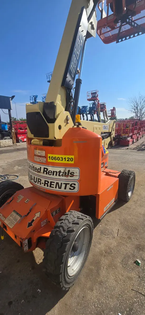 2017 JLG E450AJ Articulating Boom Lift