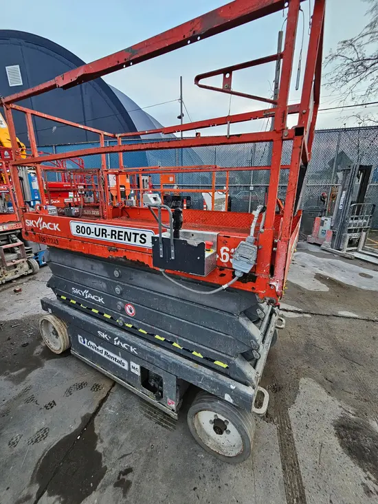 2017 Skyjack SJIII4632 Scissor Lift