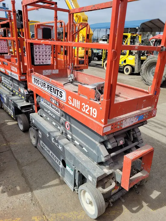 2018 Skyjack SJIII3219 Scissor Lift