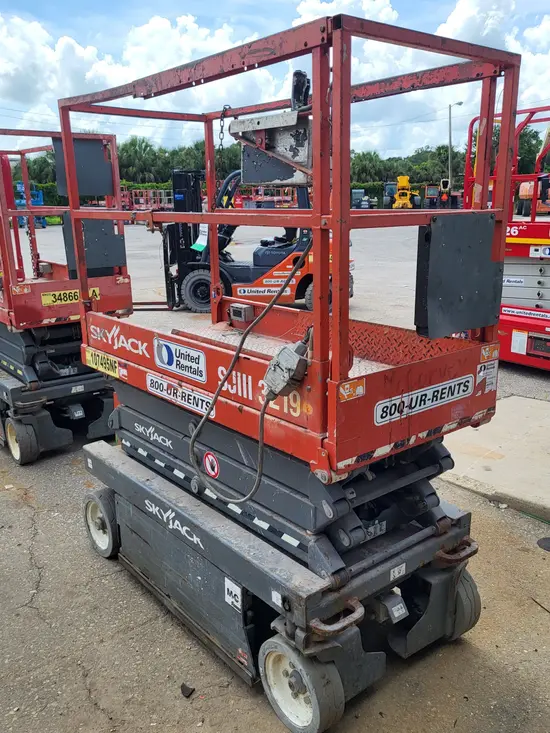 2017 Skyjack SJIII3219 Scissor Lift