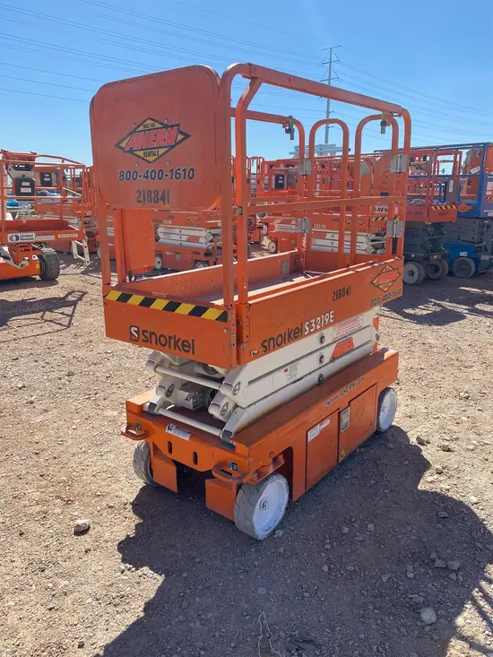 2018 Snorkel S3219E Scissor Lift