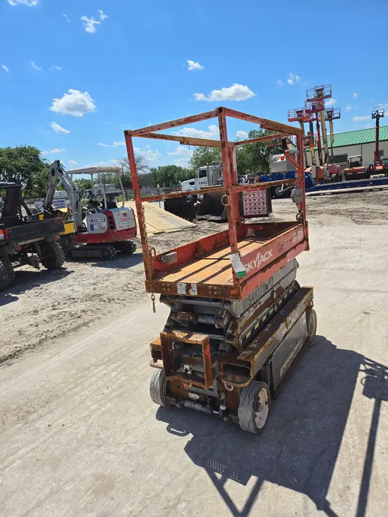2016 Skyjack SJIII3219 Scissor Lift