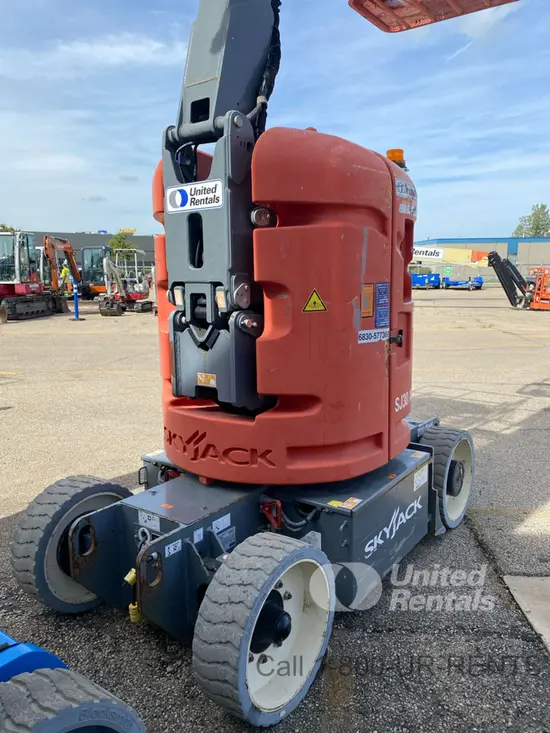 2017 Skyjack SJ30ARJE Articulating Boom Lift