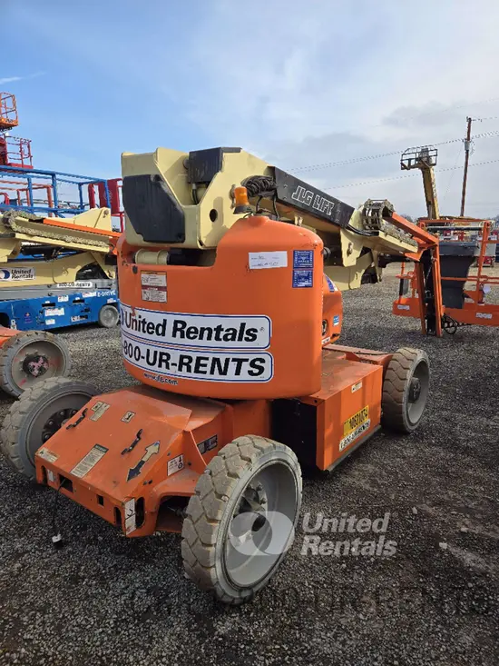 2017 JLG E450AJ Articulating Boom Lift