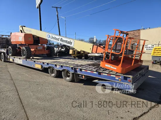 2018 JLG 800S Boom Lift