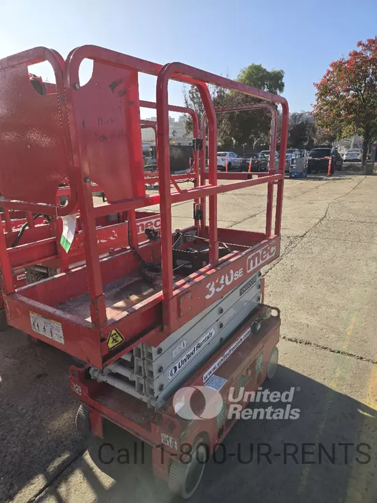 2017 MEC 1330SE Scissor Lift