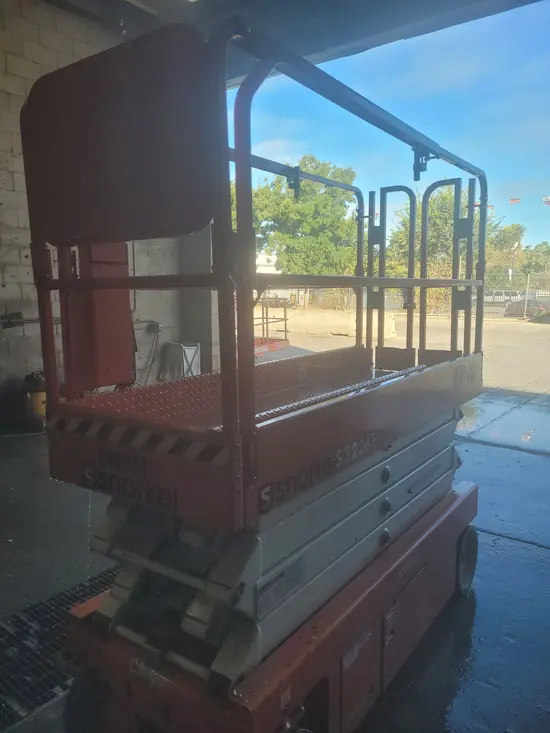 2020 Snorkel S3226E Scissor Lift