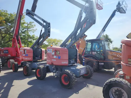 2015 Skyjack SJ46AJ Articulating Boom Lift