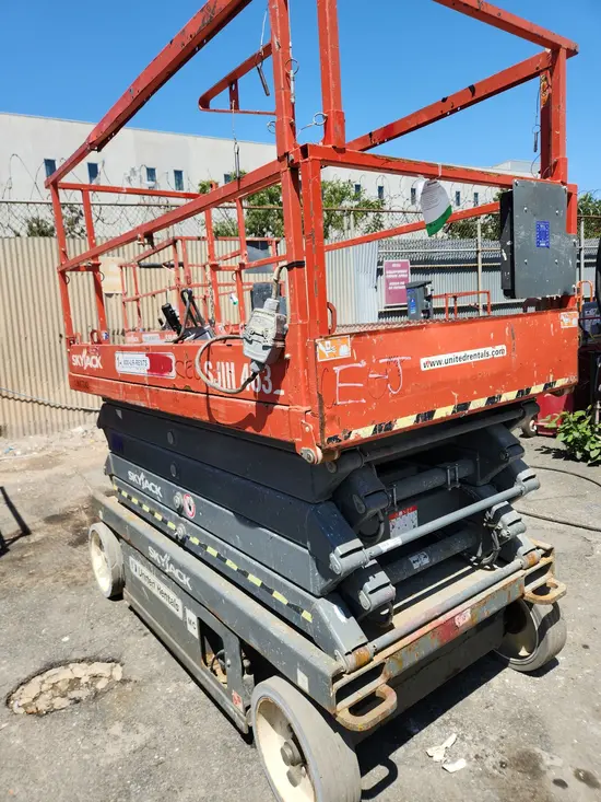 2017 Skyjack SJIII4632 Scissor Lift