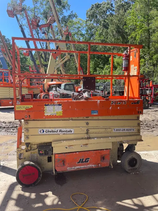 2017 JLG 2632ES Scissor Lift