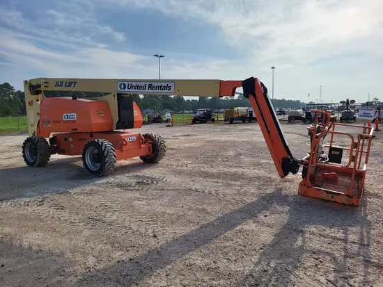 2016 JLG 800AJ Articulating Boom Lift
