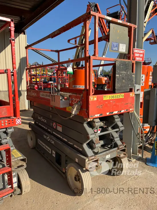 2017 Skyjack SJIII3226 Scissor Lift