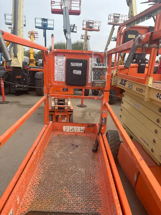 2019 Snorkel S3226E Scissor Lift