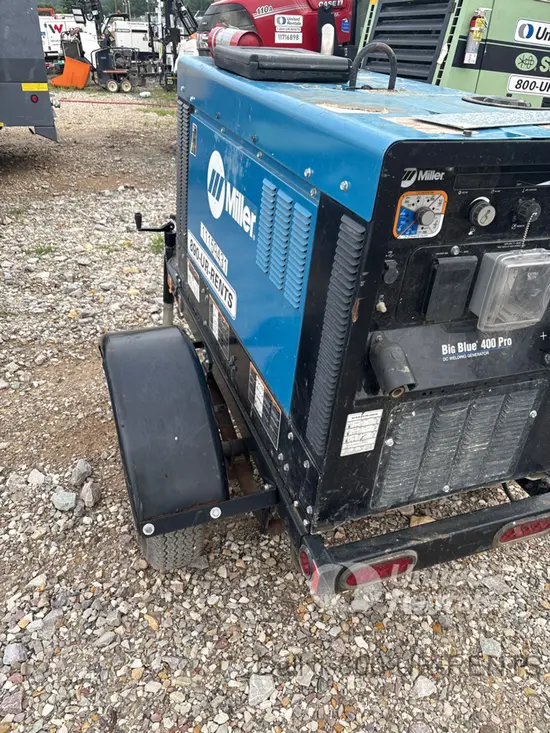 2021 Miller Welders BIG BLUE 400PRO Welder