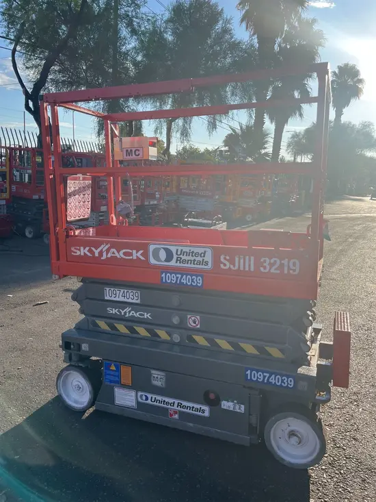 2019 Skyjack SJIII3219 Scissor Lift