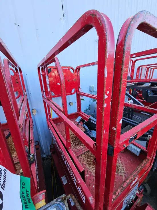 2018 MEC 1330SE Scissor Lift