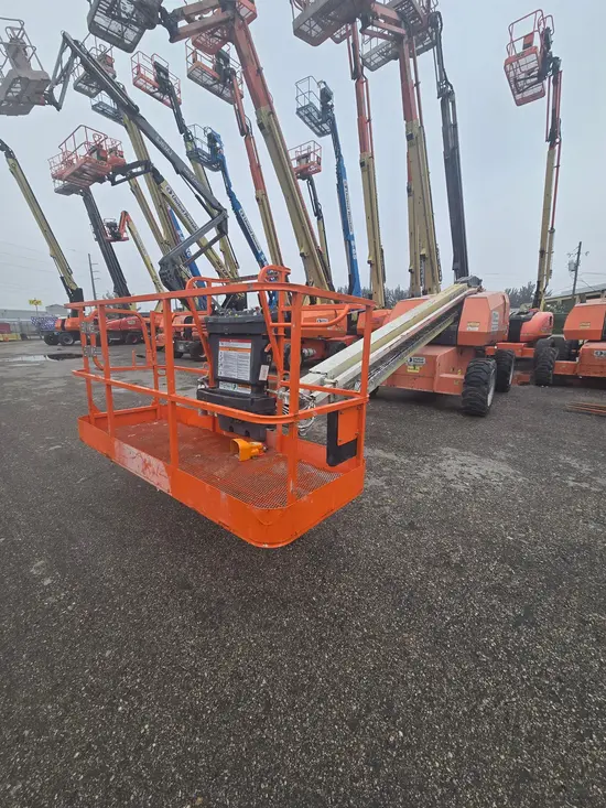 2017 JLG 600S Boom Lift