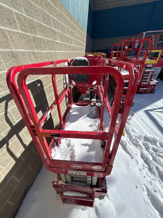 2021 MEC 1330SE Scissor Lift
