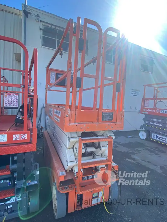 2019 Snorkel S3226E Scissor Lift